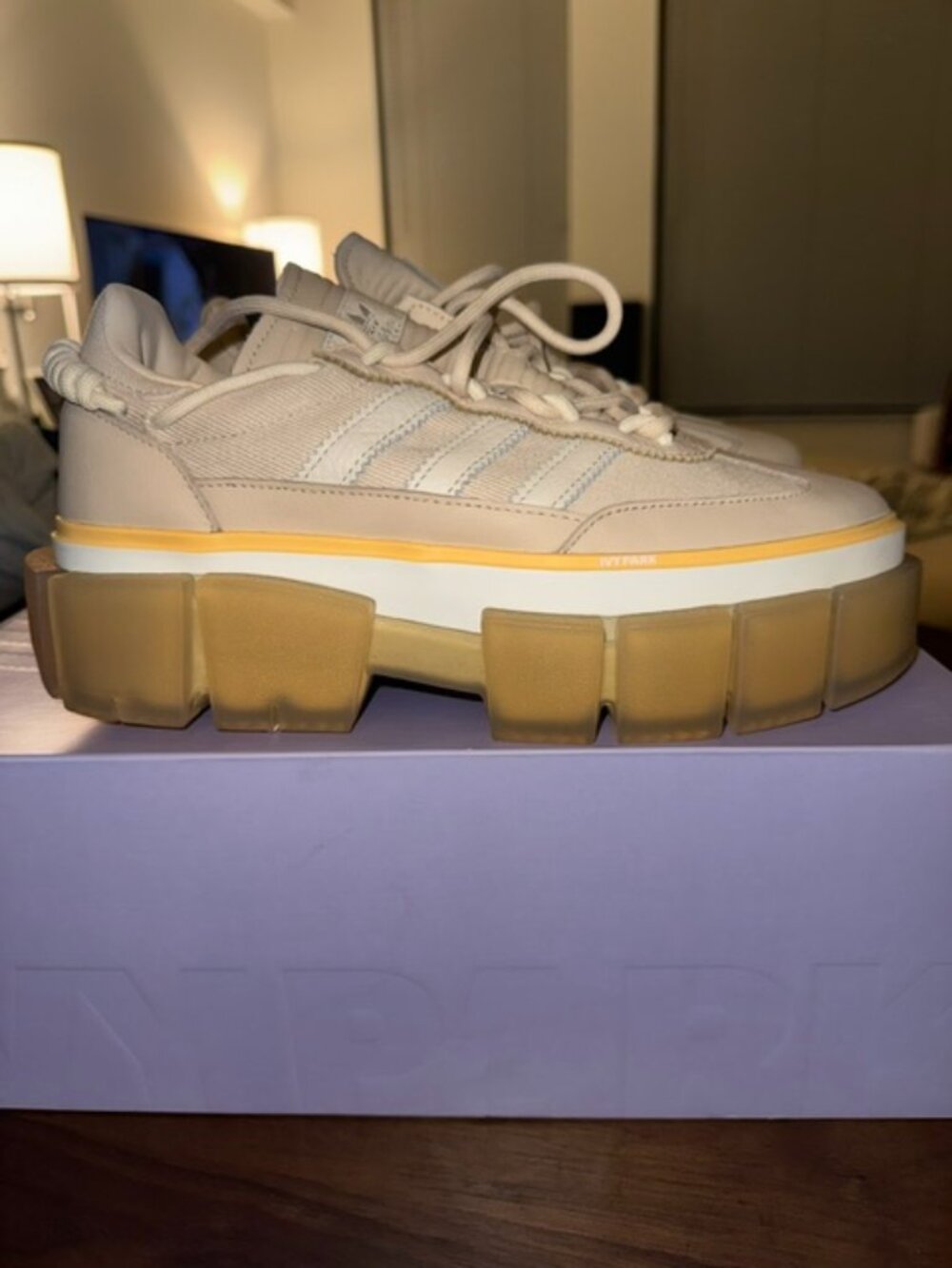 Size 7.5 - Ivy Park x adidas Super Sleek Chunky Halls Of Ivy W
